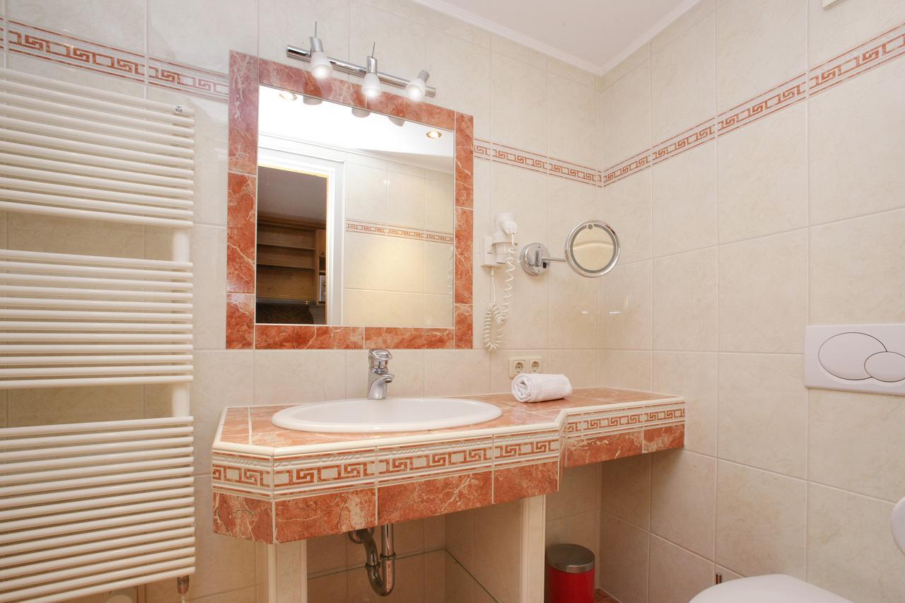 Appartements Schoenpflug คาพรูน ภายนอก รูปภาพ